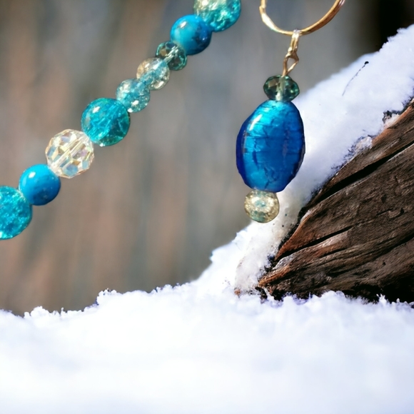 Lovely Blue Beaded Hand Crafted Keychain - Picture 5 of 7